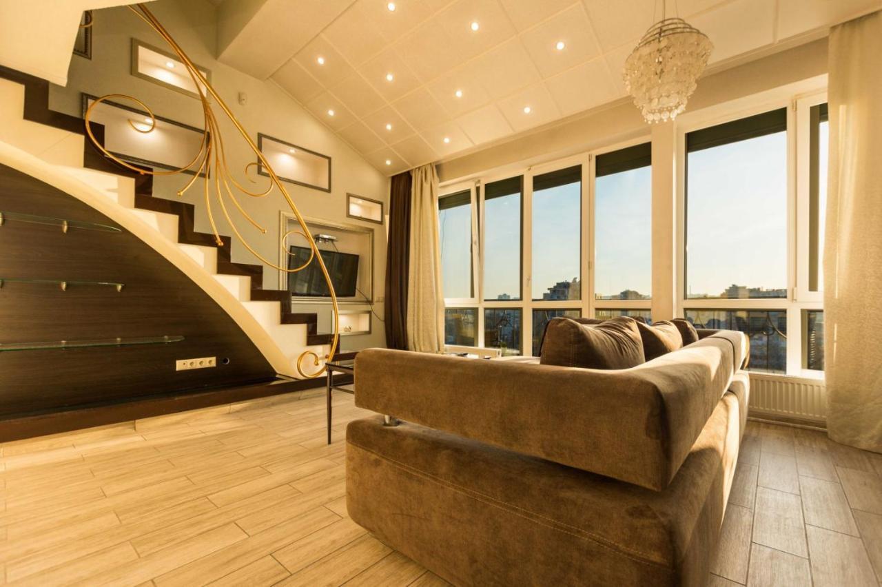 Wonderful Penthouse In Centr Of Chisinau Apartment Exterior foto